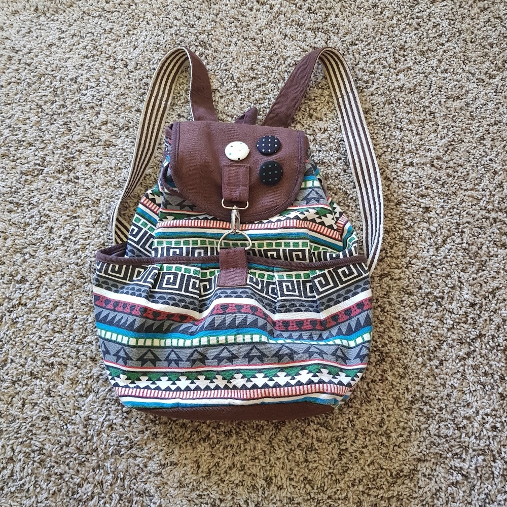 2/10$.Backpack with tribal designs
